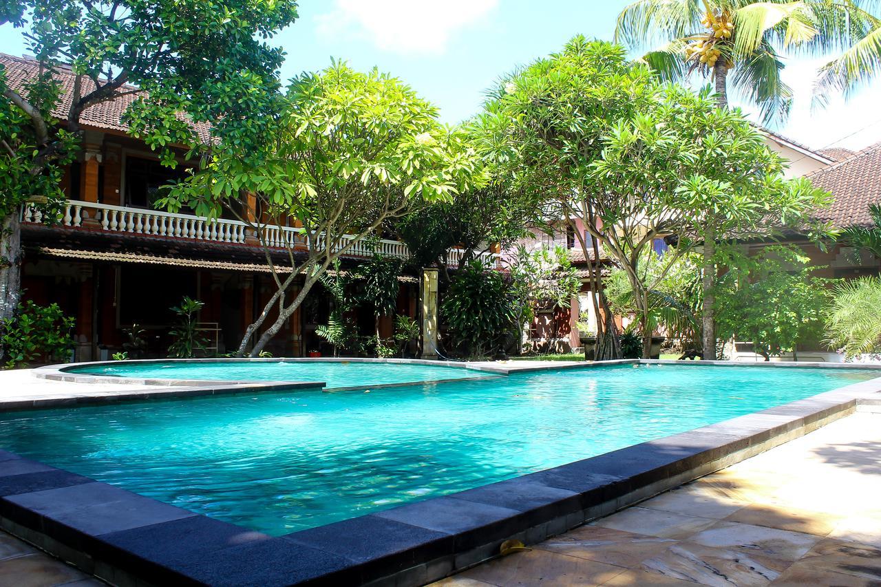 Budhi Beach Inn Kuta Lombok Exteriér fotografie