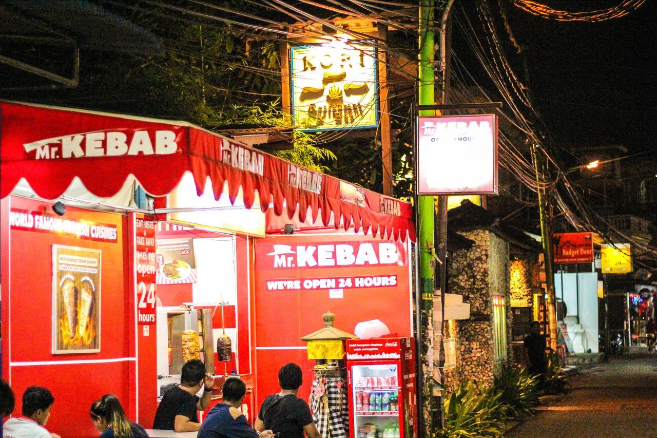 Budhi Beach Inn Kuta Lombok Exteriér fotografie