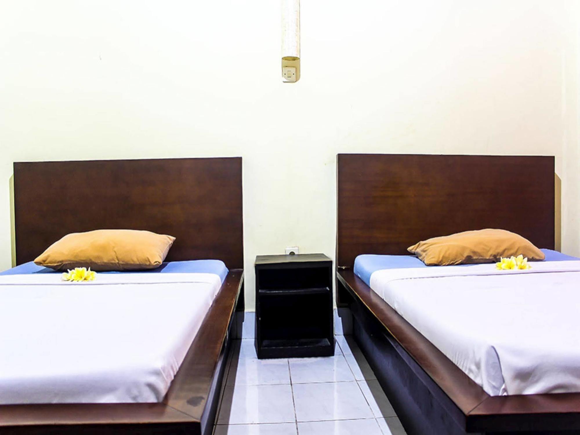 Budhi Beach Inn Kuta Lombok Exteriér fotografie