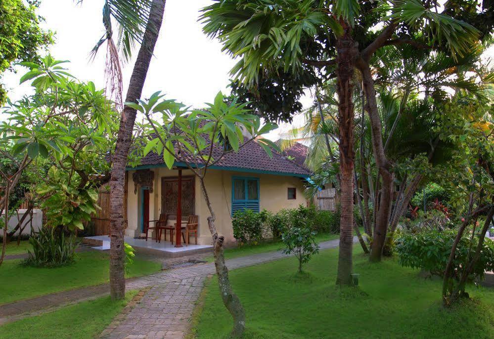 Budhi Beach Inn Kuta Lombok Exteriér fotografie
